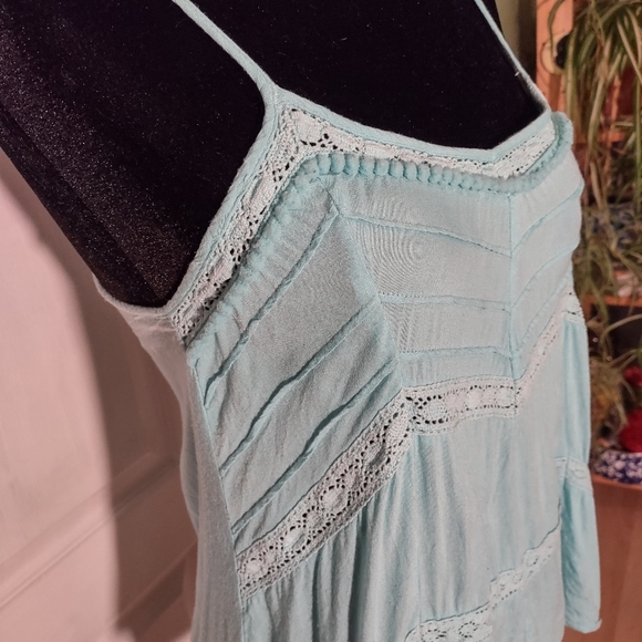Volcom Size Small Cami Pale Mint Colour - Picture 4 of 11